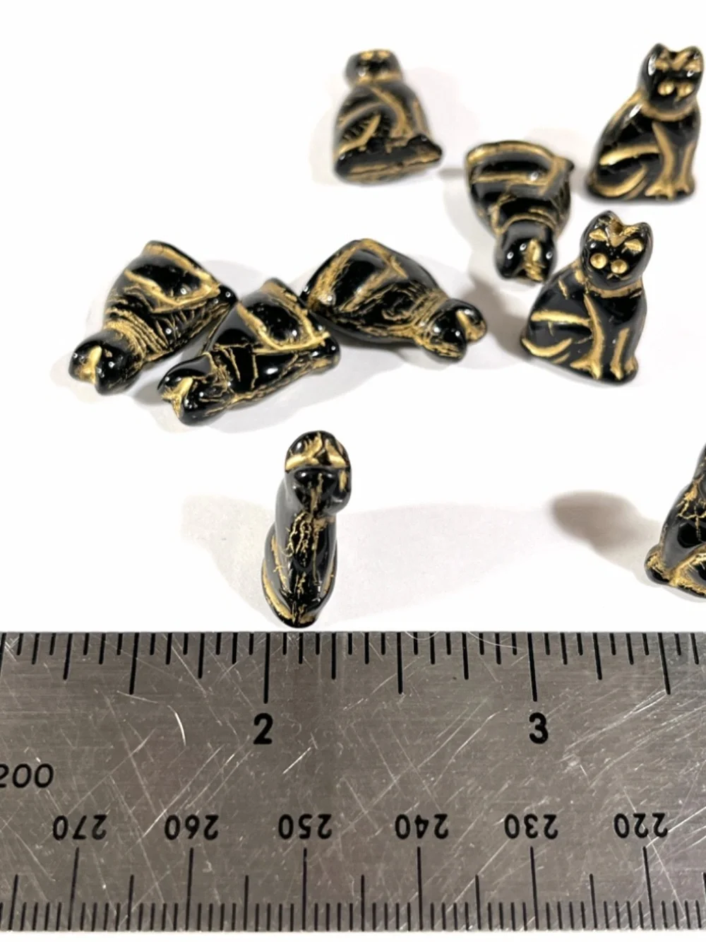 Vintage Molded Glass Cat Beads Black 10pc Czech